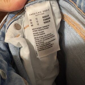 American Eagle Light Wash Skinny Kick Jeans